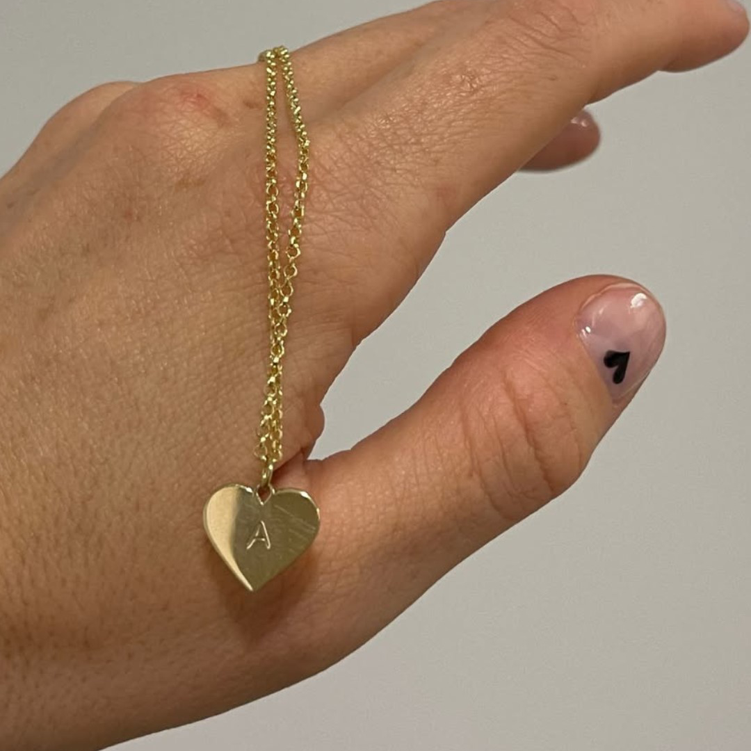 MARTANA JEWELS- Celebra l'amor d'una manera única aquest Sant Valentí amb les nostres joies personalitzades!