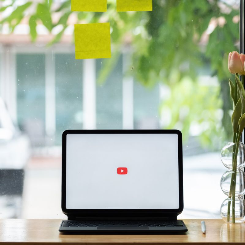 Youtube t'està esperant!