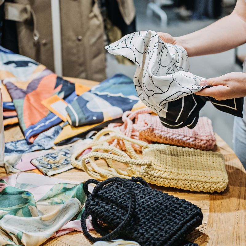 Auge de la roba de segona mà i els armaris vintage