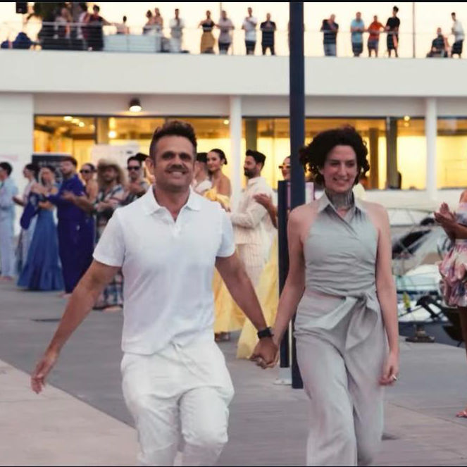 Mariano Moreno va celebrar l’inici de l’estiu 2025 amb una desfilada Resort refrescant i inoblidable a la Costa Brava